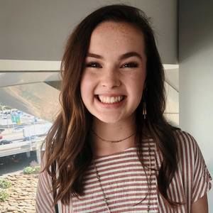 Meet your Posher, Hannah